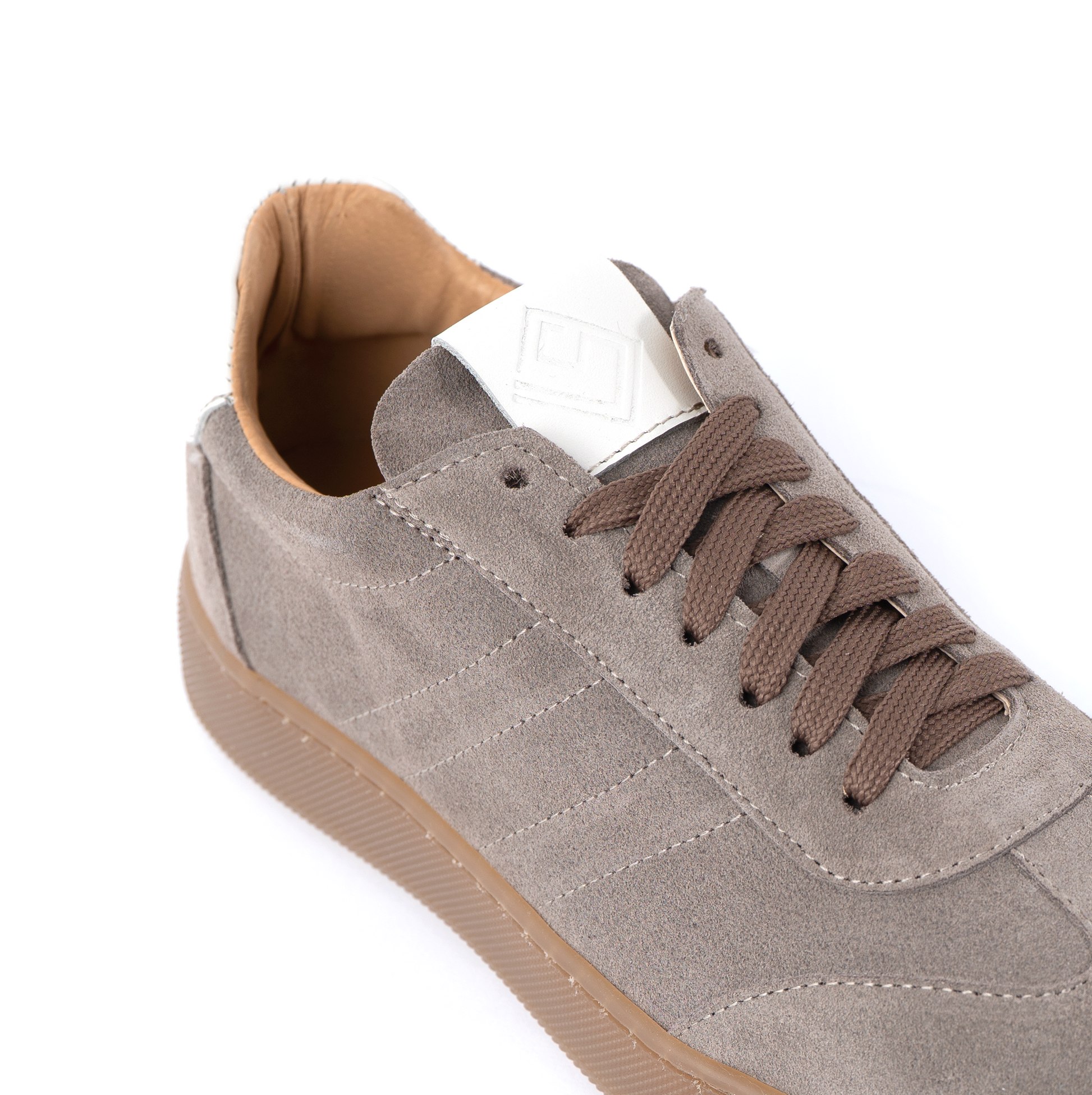 Fusion lage sneakers voor heren in zacht suède