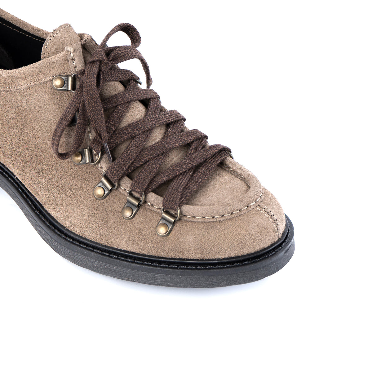 Trek leren veterschoenen van suède