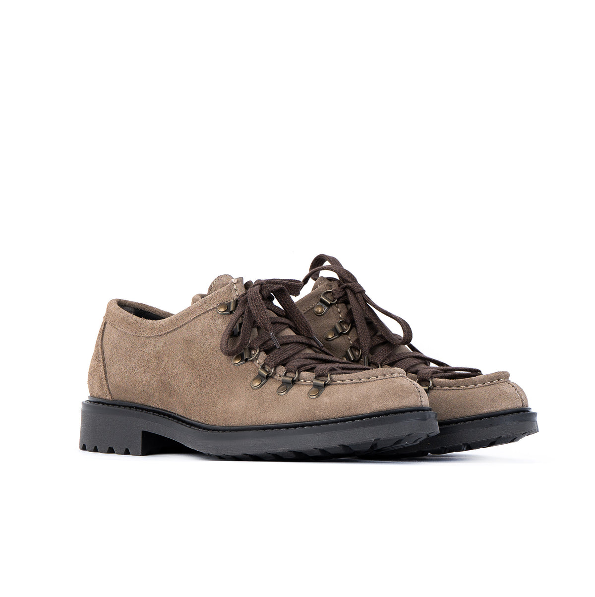 Trek leren veterschoenen van suède